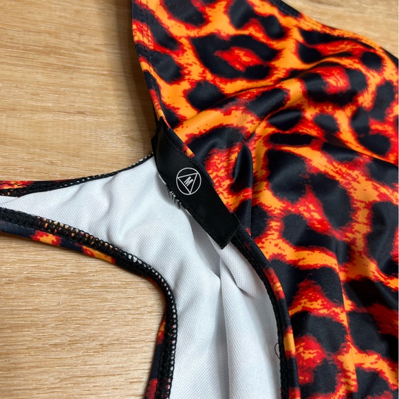 Missguided leopard one piece cut out swimsuit. Bright orange leopard print. - Picture 4 of 4